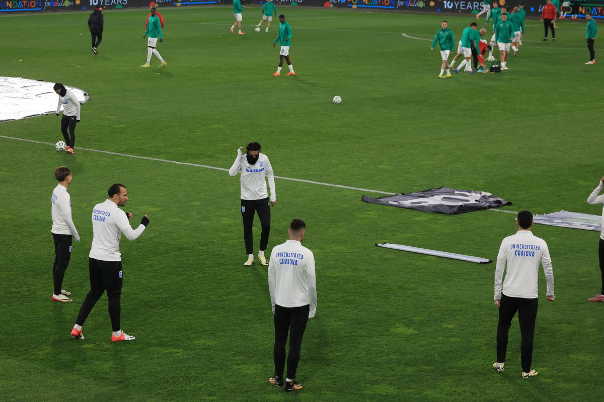 Imagini înainte de Rapid Viena - Craiova