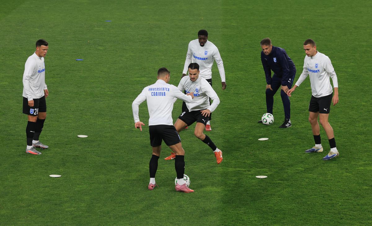 Imagini înainte de Rapid Viena - Craiova