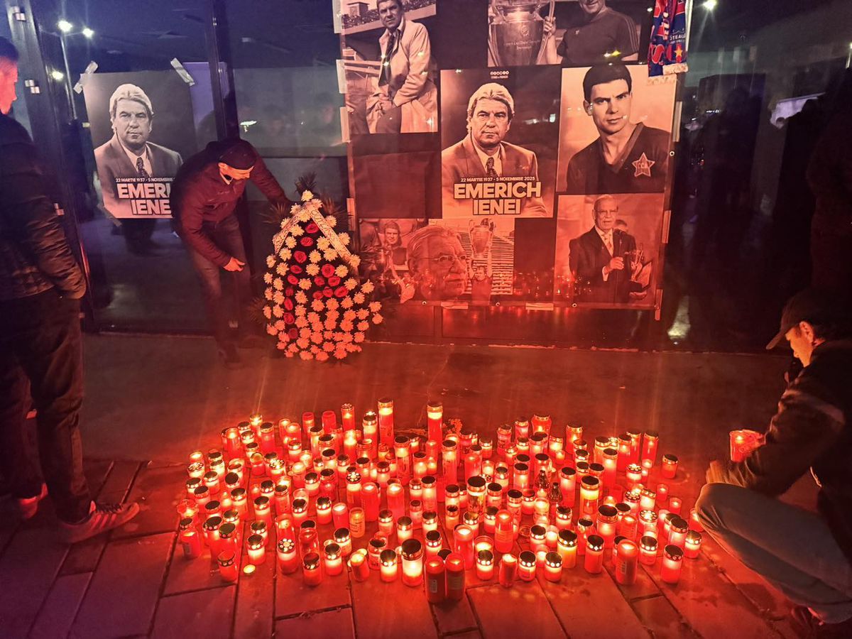 Zeci de candele la stadionul „Steaua”, la 24 de ore de la moartea lui Emeric Ienei