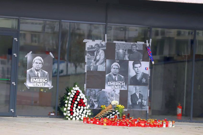 Omagii Emeric Ienei la Stadionul Steaua // foto: Dumitru Angelescu (Libertatea)