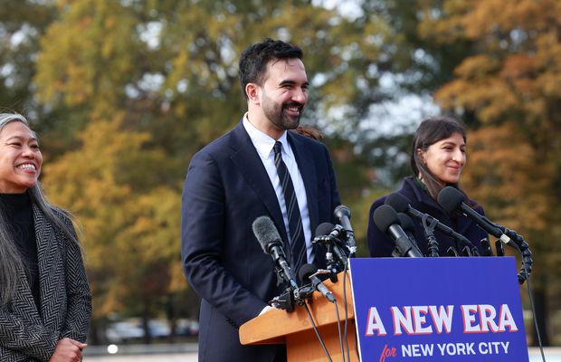 Zohran Mamdani, primarul orașului New York, a dezvăluit ce echipă din Premier League susține: „Urmăream închiderea ferestrei de transferuri”