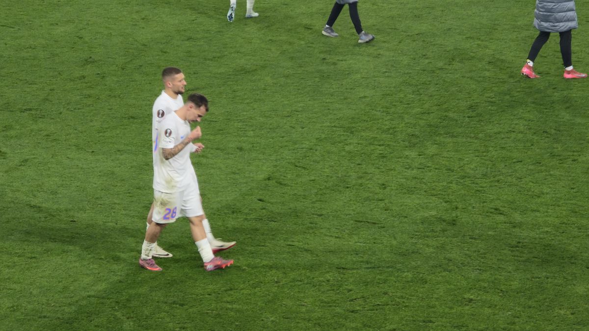 Imagini după Basel - FCSB