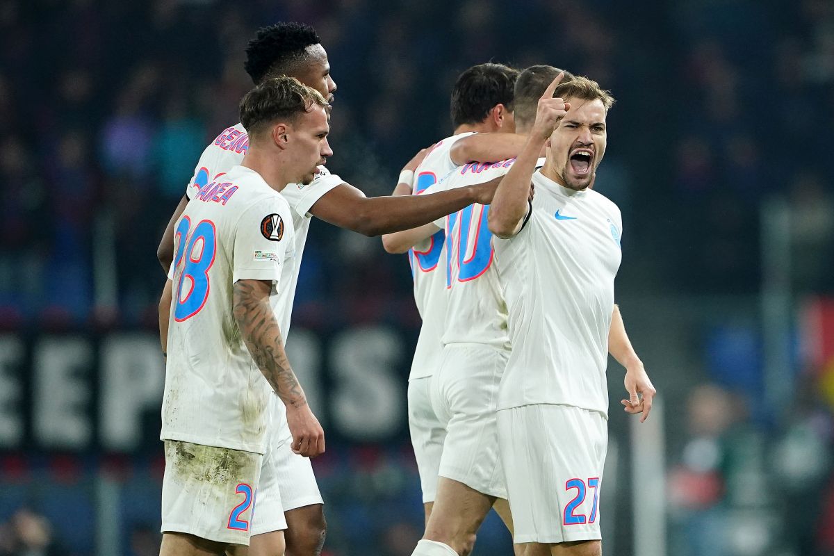 Basarab Panduru s-a luat de doi jucători, după Basel - FCSB: „N-am văzut în viața mea așa ceva”