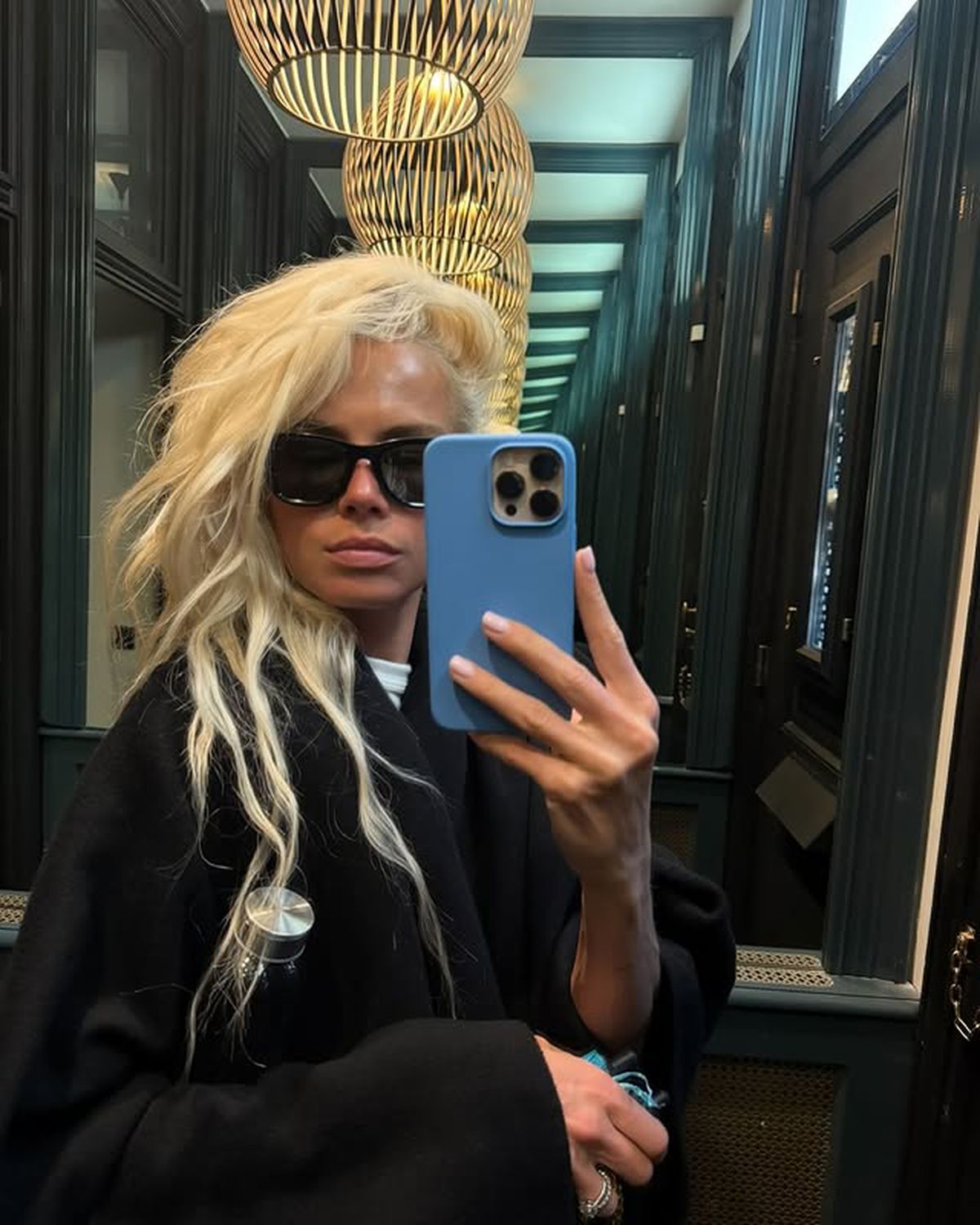 Aflată în plin divorț, soția fotbalistului a „incendiat” internetul cu o poză nud și riscă sancțiuni