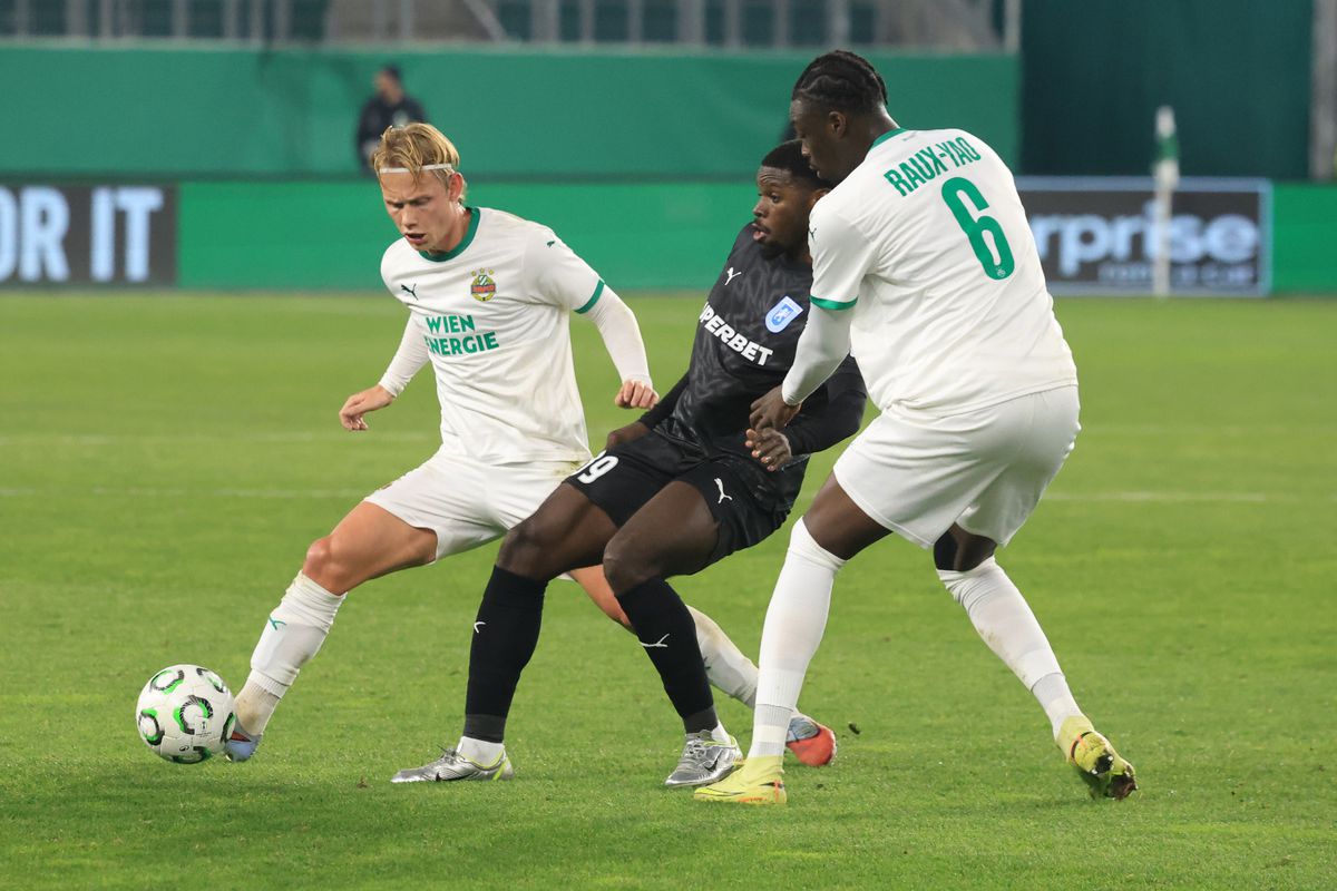 Rapid Viena - Universitatea Craiova