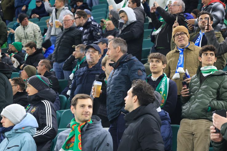 Atmosfera în tribune la Rapid Viena - Universitatea Craiova/ foto Ionuț Iordache (GSP)