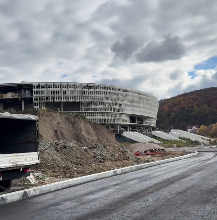 Noua sală polivalentă din Brașov - imagini din noiembrie 2025 // foto: captură Facebook Primăria Brașov