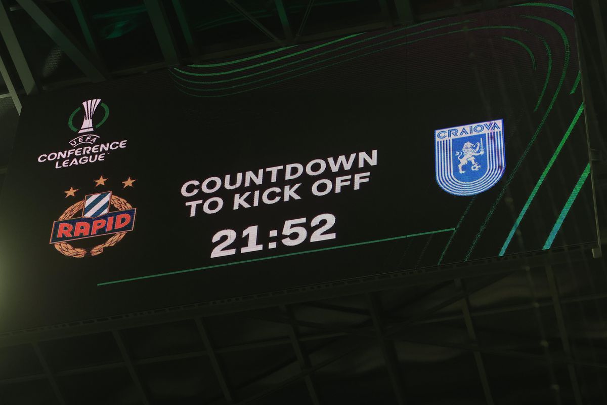 Imagini înainte de Rapid Viena - Craiova