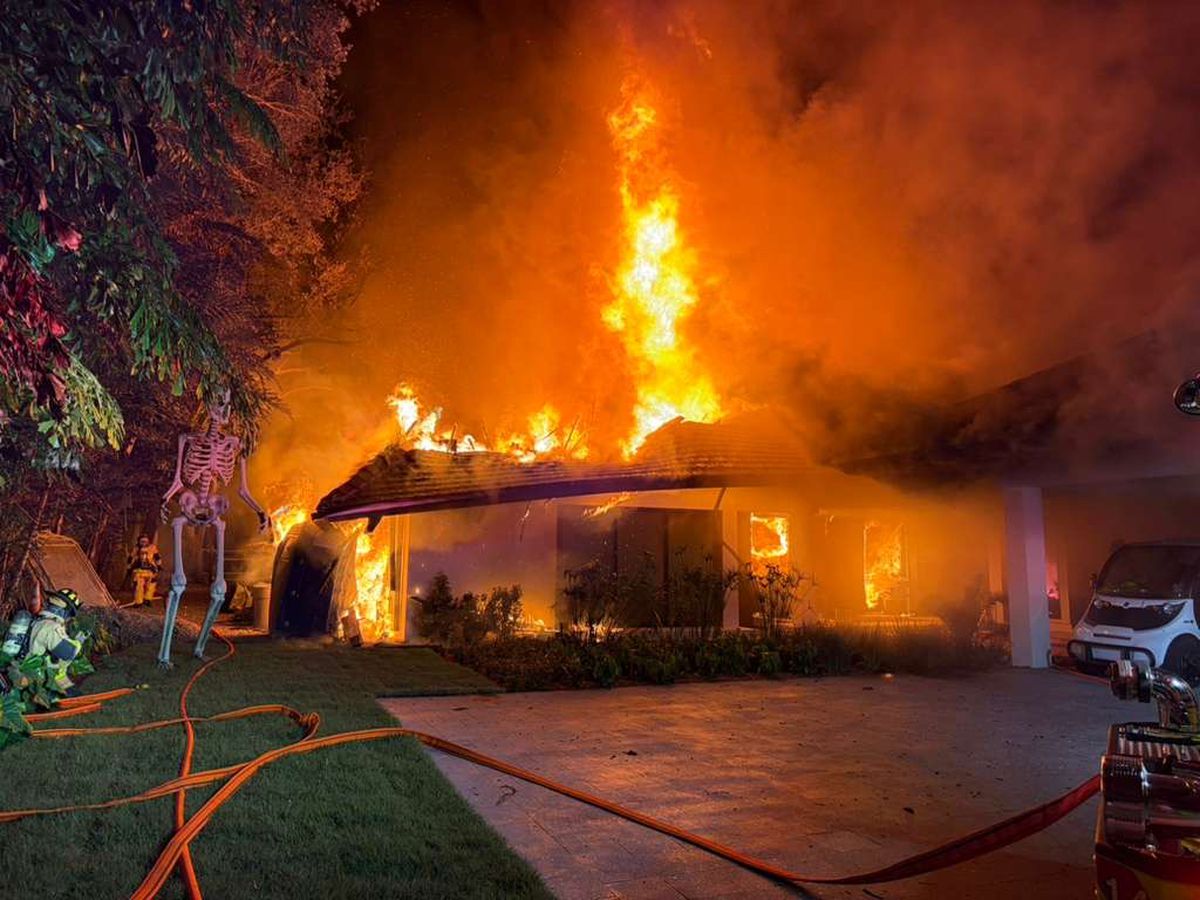 Casa unui antrenor din NBA a fost distrusă de un incendiu! Imagini devastatoare din Miami
