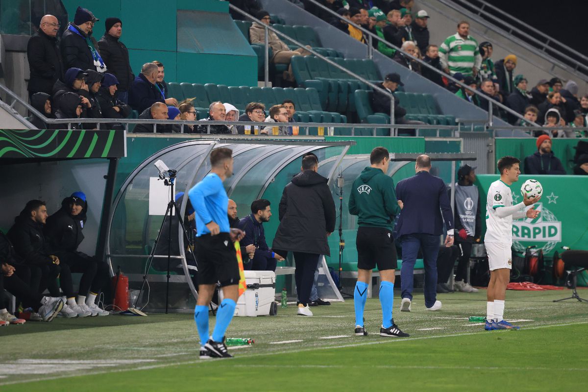 Mirel Rădoi, eliminat în Rapid Viena - Universitatea Craiova