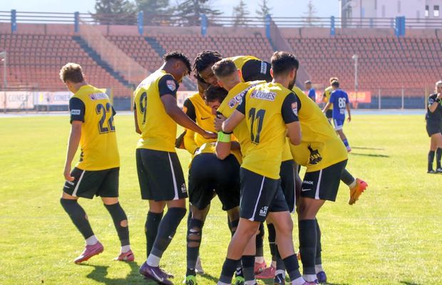 Clubul de tradiție din Liga 2, la un PAS să evite falimentul! Vești despre finanțare