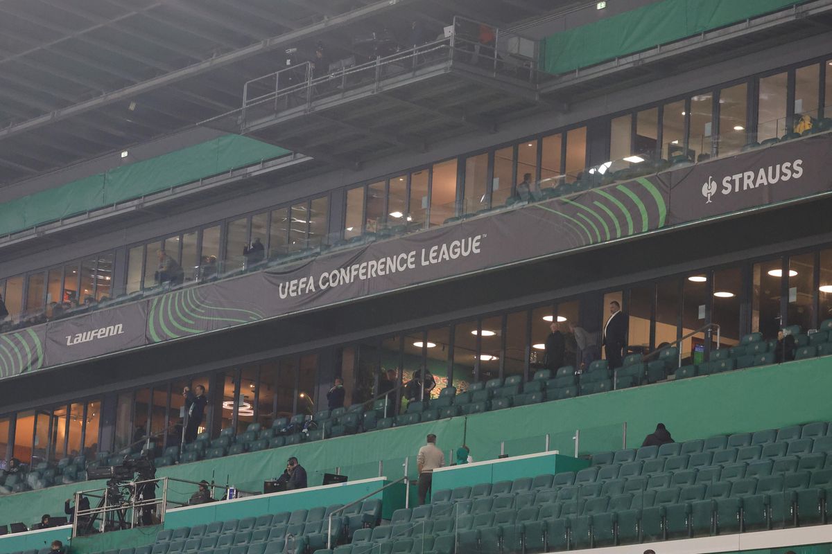 Imagini înainte de Rapid Viena - Craiova