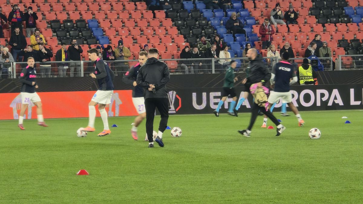 Imagini înainte de Basel - FCSB