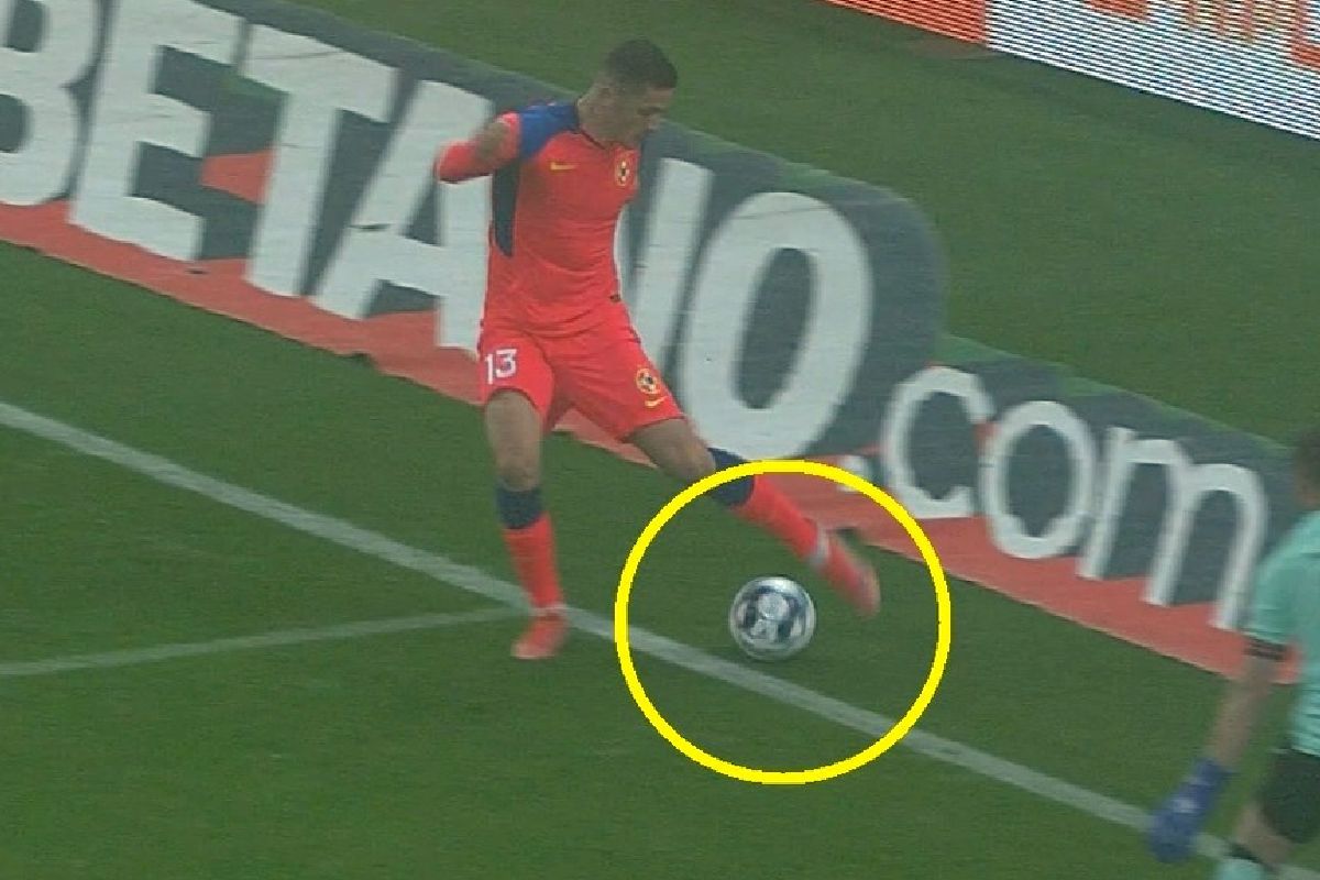 Lipsit de fair-play, plin de tupeu: „Nu m-am uitat, nu mă interesează” » Explicații jenante pentru pasa neregulamentară care a provocat scandalul de la FCSB - UTA