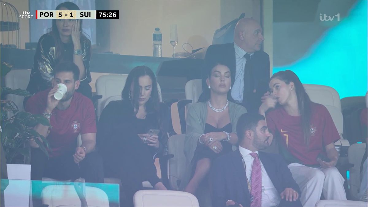 Georgina Rodriguez i-a furat momentul de glorie lui Cristiano Ronaldo » Camerele au fost pe ea
