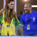 Izabel Goulart alături de tatăl lui Neymar // Foto: Imago