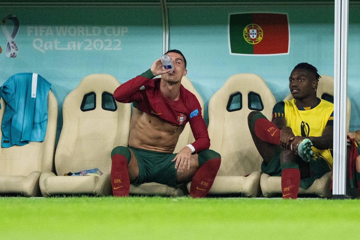 Cristiano Ronaldo, nervos după calificarea Portugaliei » Ce a făcut în timp colegii se bucurau pe gazon