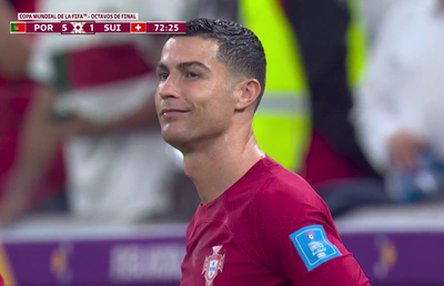 Tot stadionul l-a cerut pe teren! Fernando Santos l-a pedepsit pe Cristiano Ronaldo, însă a cedat la presiunea fanilor + cum a reacționat CR7 în momentul schimbării