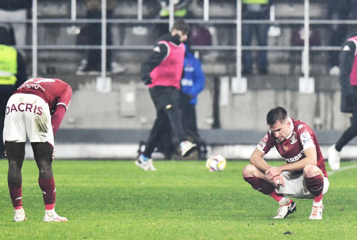 S-a lăsat cu scandal în Giulești, după eliminarea Rapidului: „Nu tolerăm mercenarii!” » Ce au făcut jucătorii la final