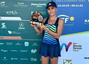 Andreea Mitu s-a calificat în optimile de finală la Angers » Românca a revenit spectaculos după ce a pierdut primul set