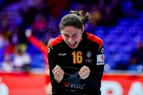 Ce moment pentru Raluca Kelemen / FOTO: X @EHF