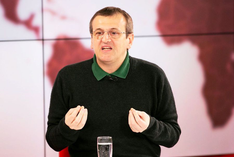 „Ion Iliescu a știut cum să divizeze, ca să stăpânească” » Verdictul aspru al unui profesor universitar: „Emil Constantinescu l-a întrebat dacă crede în Dumnezeu, eu l-aș mai fi întrebat ceva”