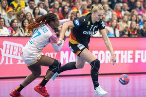 Antrenată de Martin Ambros, Spania a fost eliminată de la Campionatul Mondial, după două mari surprize