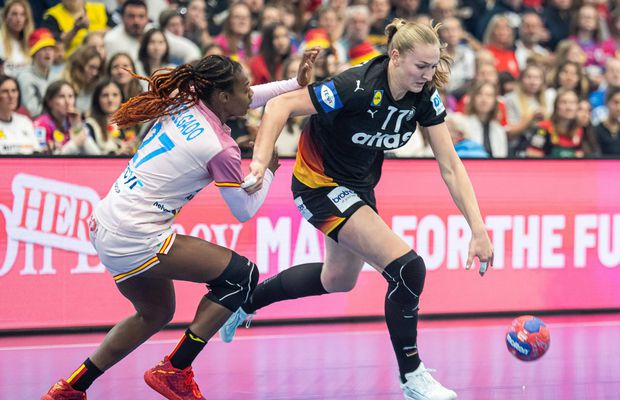 Antrenată de Martin Ambros, Spania a fost eliminată de la Campionatul Mondial, după două mari surprize