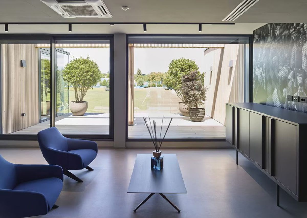 Am pătruns în fortăreața în care Cristi Chivu pregătește succesele lui Inter » Ce am găsit în impresionanta bază din Appiano Gentile: „Echipa nu sunt eu, nu ești tu”