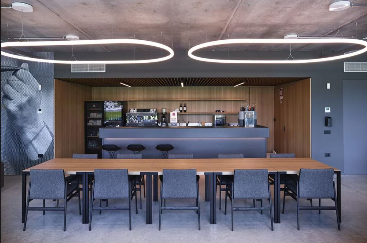 Am pătruns în fortăreața în care Cristi Chivu pregătește succesele lui Inter » Ce am găsit în impresionanta bază din Appiano Gentile: „Echipa nu sunt eu, nu ești tu”