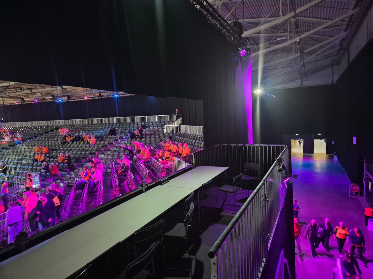 Știm toate naționalele calificate în sferturile de finală la Campionatul Mondial de handbal feminin » 9.000 de fani „oranje” au creat o atmosferă fantastică