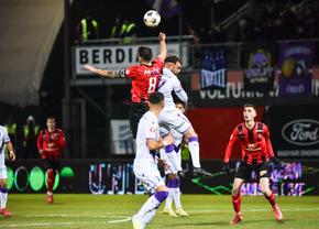Două goluri și un penalty ratat în Csikszereda - FC Argeș » Lupta la play-off devine teribilă: clasamentul ACUM