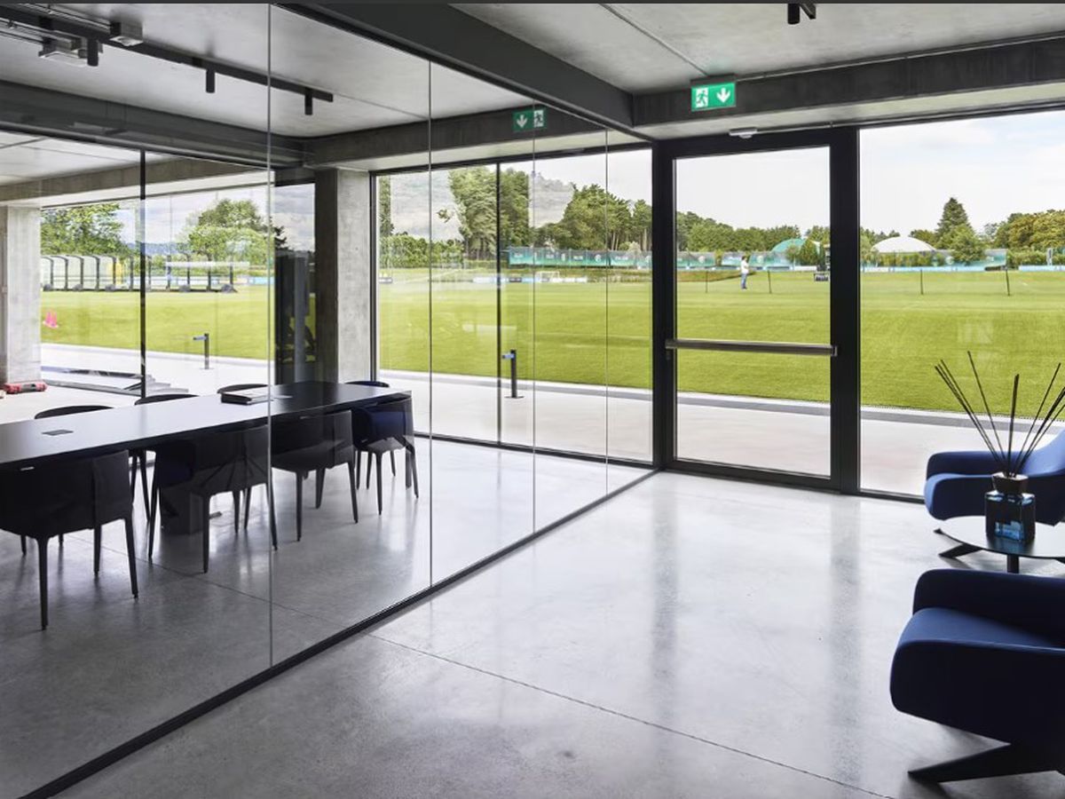 Am pătruns în fortăreața în care Cristi Chivu pregătește succesele lui Inter » Ce am găsit în impresionanta bază din Appiano Gentile: „Echipa nu sunt eu, nu ești tu”