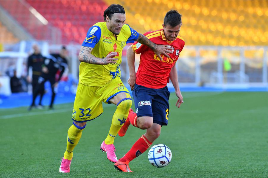 Patronul fostului club al lui Mogoș și Papp a vrut să se sinucidă! » „Delictul perfect” evocă falimentul echipei