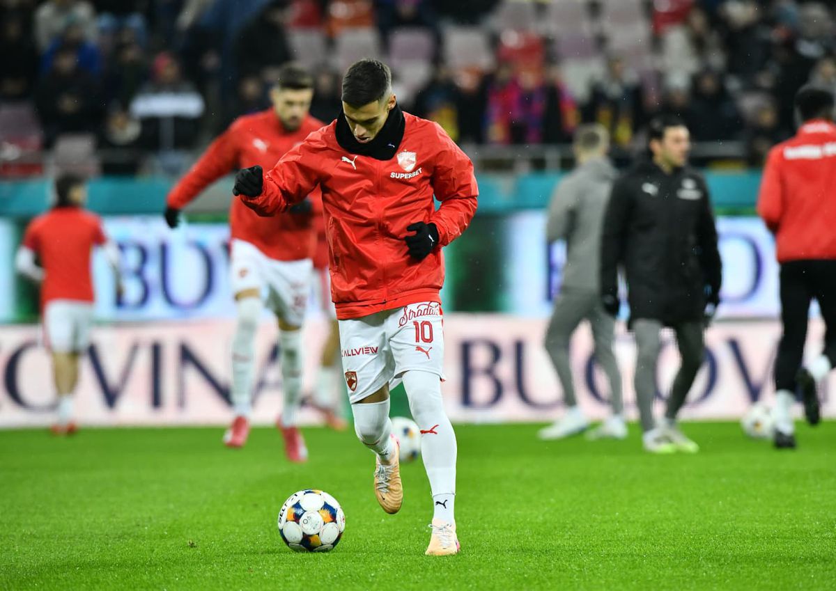 FCSB - Dinamo, cadre de Cristi Preda (înainte de joc)