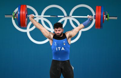 Un italian medaliat cu bronz olimpic este acuzat de viol în grup și riscă zece ani de închisoare