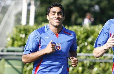 Bănel Nicoliță la 35 de ani » 3 momente: gest extraordinar la un asalt rasist și ce meci URIAȘ l-a lăsat fără somn o săptămână! „Mă întrebam, ce căutam, frate, în zona aia?!”