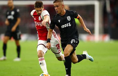 Răzvan Marin pleacă de la Ajax?! Olandezii scriu despre „dezamăgirea Marin” și îl includ printre posibilele plecări din acest mercato!