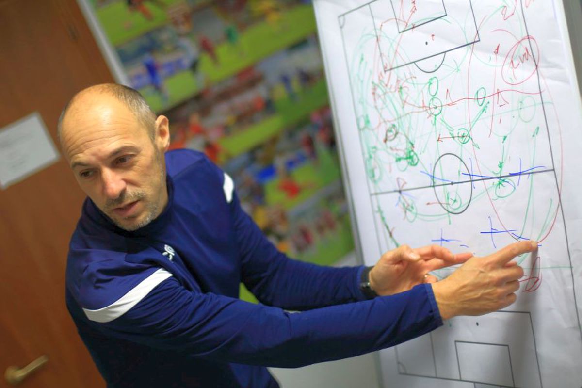 Cum încearcă Bogdan Andone și stafful său să o resusciteze pe FC Voluntari » Lecții din Sarri pe repede-nainte
