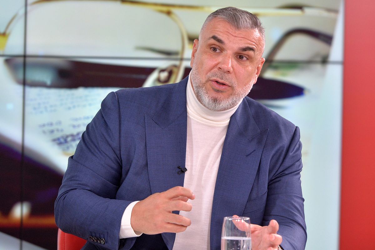 EXCLUSIV Cosmin Olăroiu dezvăluie manevrele Federației: „Crăciunescu a scris «meci suspect» în raportul partidei. Pentru mine a fost o mare tragedie!”