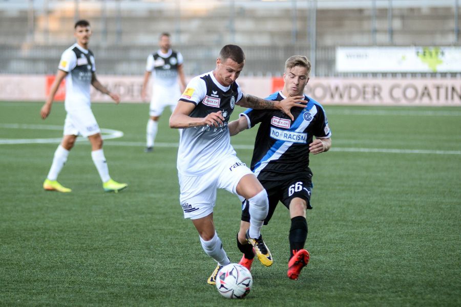 Andrea Padula în tricoul lui FC Wil (foto: Imago) EXCLUSIV Gazeta a descoperit la FC Basel jucătorul care poate rezolva problema naționalei! Mesaj pentru Rădoi și Federație: „Vreau să joc pentru România!”