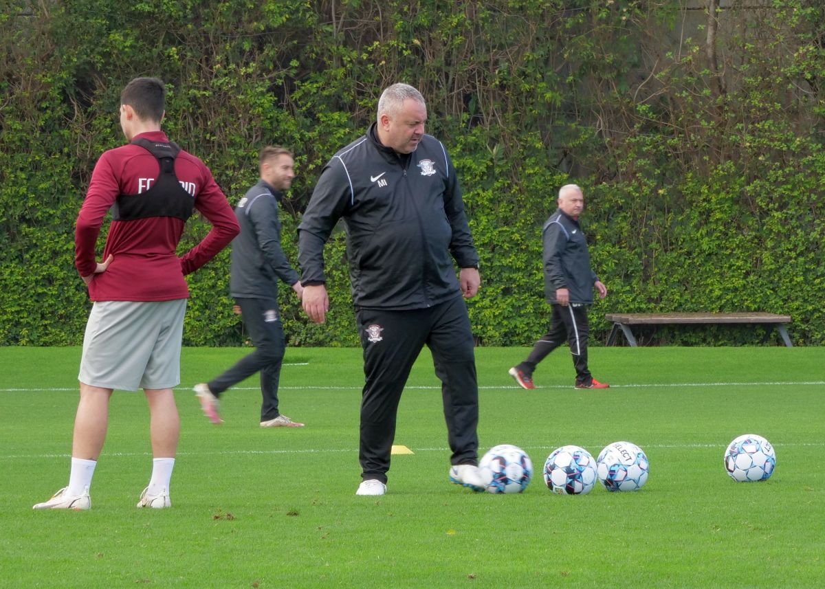 Primele imagini din cantonamentul Rapidului » Săpunaru, omul bun la toate, Moldovan și-a exasperat colegii + când e primul amical