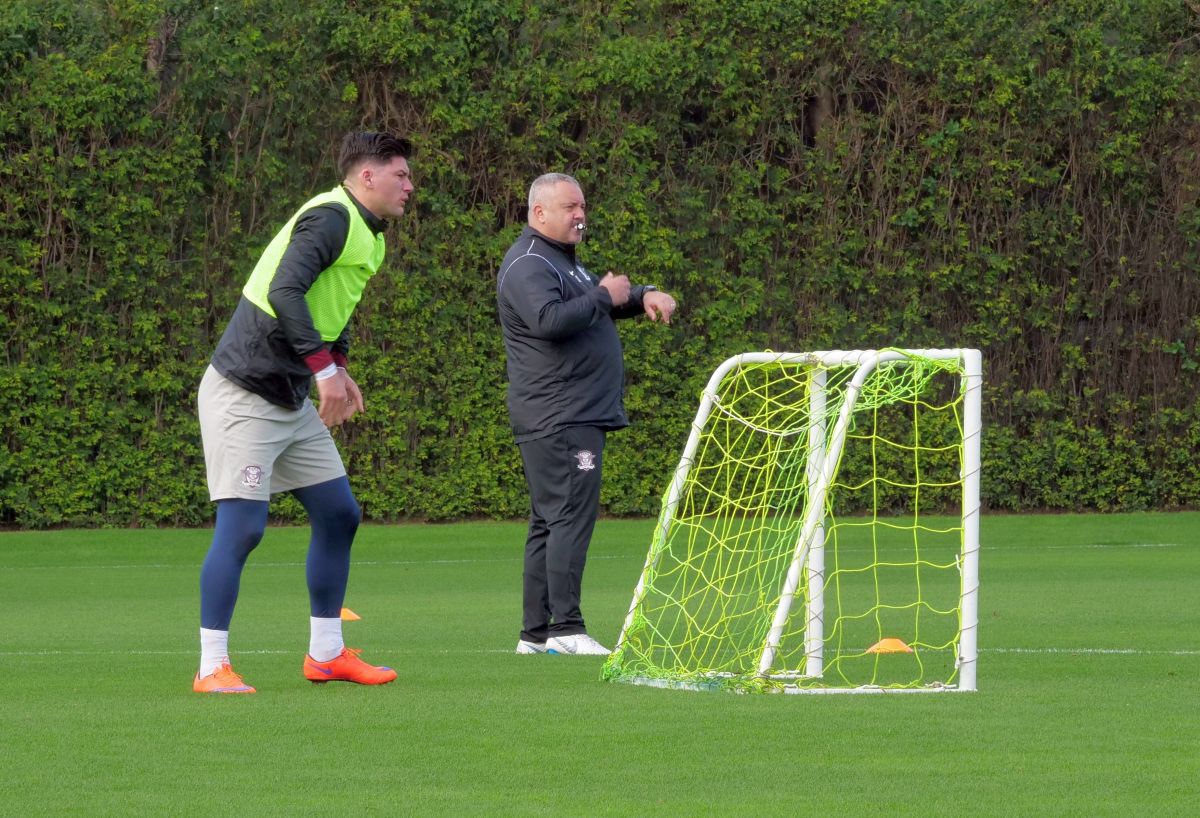 Primele imagini din cantonamentul Rapidului » Săpunaru, omul bun la toate, Moldovan și-a exasperat colegii + când e primul amical