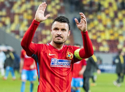 Constantin Budescu (32 de ani) s-a despărțit oficial de FCSB. Dani Coman (42 de ani), nașul fotbalistului, a vorbit despre adevăratele motive ale rupturii.