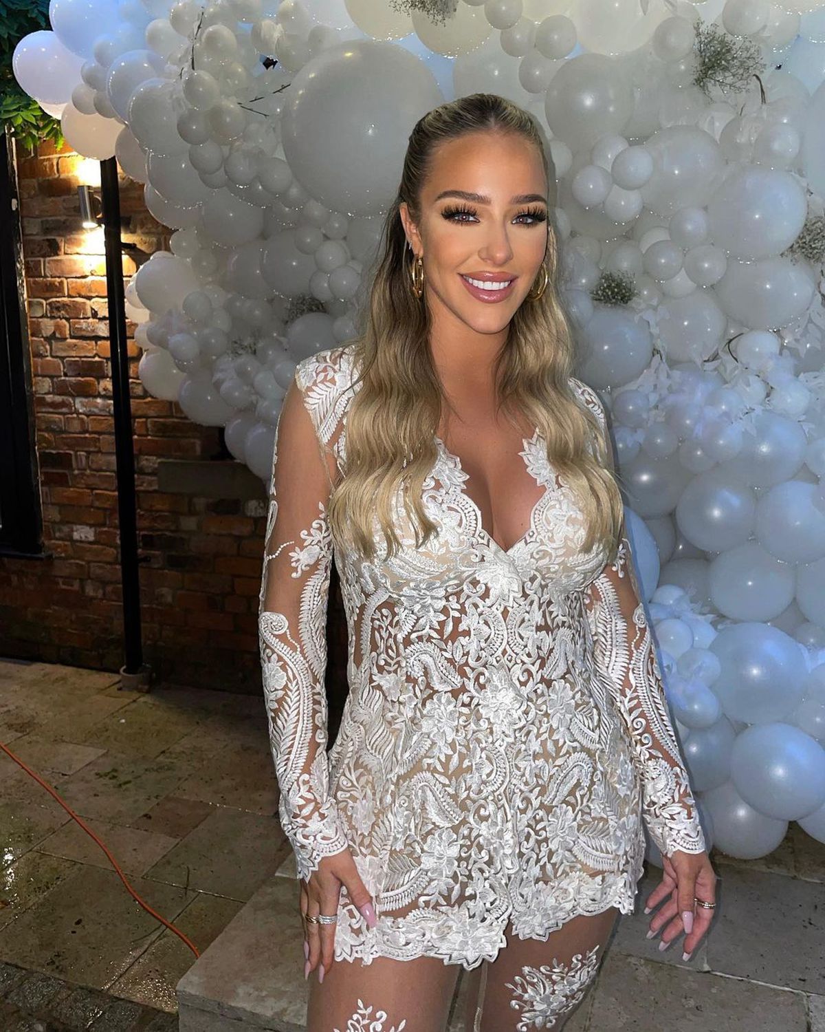 Și-a amintit ce i-a spus celebrul soț și a izbucnit în plâns: „Face parte din joc?”