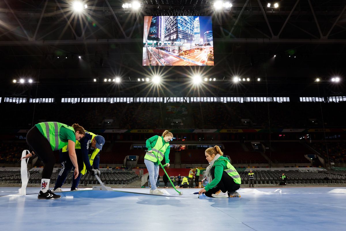 Merkur Spiel-Arena din Düsseldorf, stadionul de fotbal care va găzdui meciuri la Campionatul European de handbal masculin