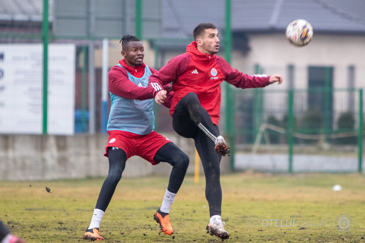 Dorinel Munteanu a făcut spectacol la antrenamentul Oțelului » Antrenorul n-a mai rezistat și s-a băgat la joc