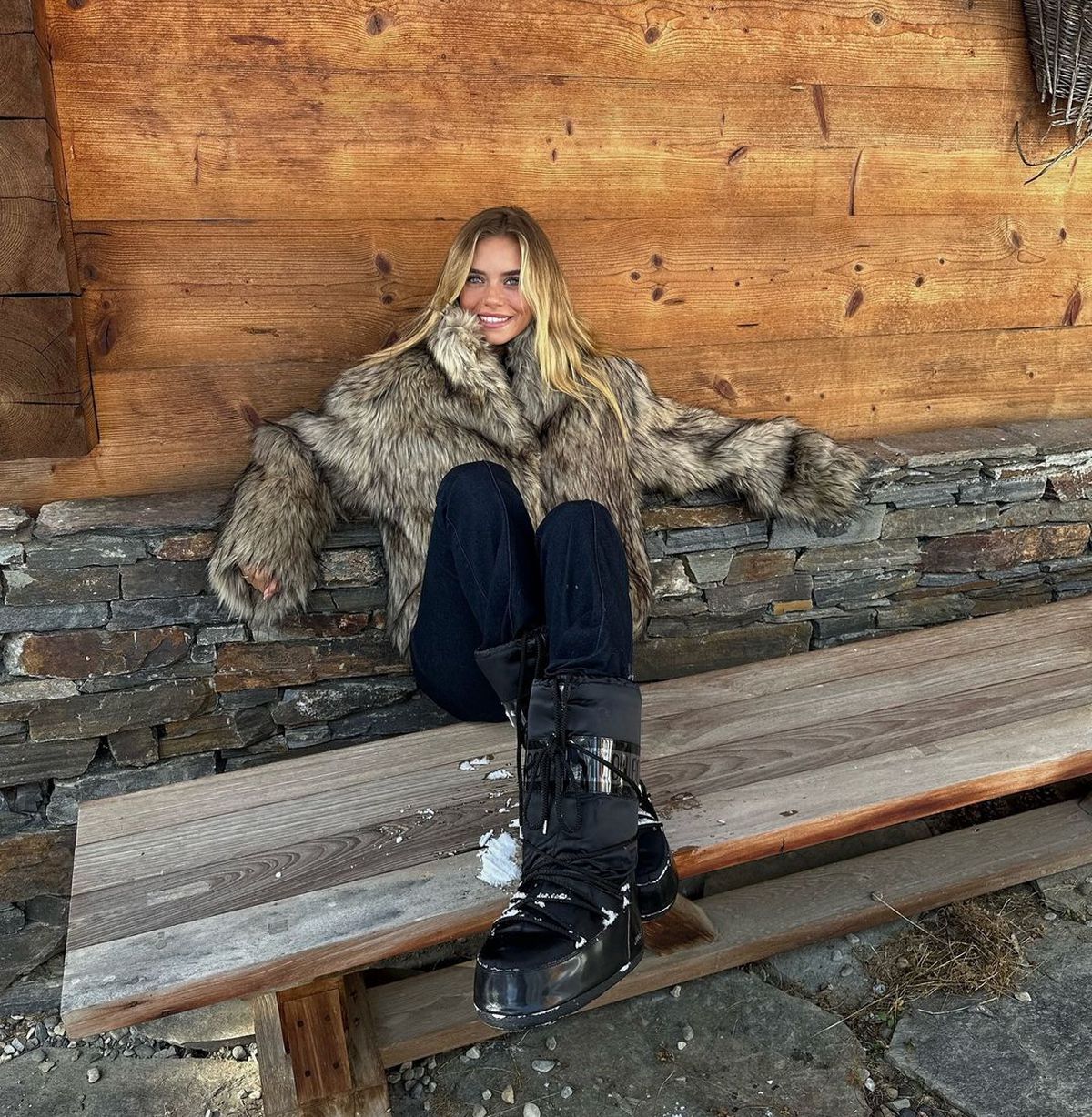 Puțină lume l-a văzut pe Michael Schumacher după accident, dar tânăra de 23 de ani a reușit » Soția și-a dat acordul