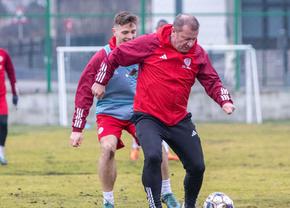 Dorinel Munteanu a făcut spectacol la antrenamentul Oțelului » Antrenorul n-a mai rezistat și s-a băgat la joc
