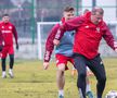 Dorinel Munteanu a făcut spectacol la antrenamentul Oțelului » Antrenorul n-a mai rezistat și s-a băgat la joc